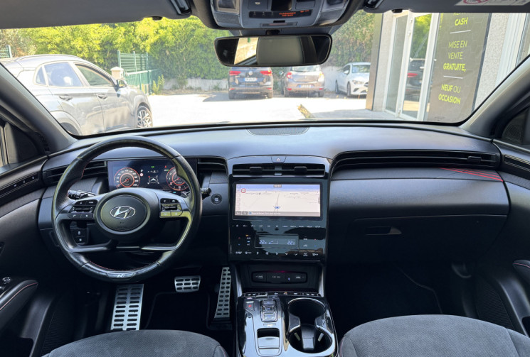 Hyundai Tucson N-Line Executive 1.6 TGDi 265 Plug-in Hybrid HTRAC 4WD / Toit ouvrant / Attelage