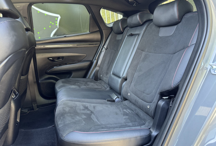 Hyundai Tucson N-Line Executive 1.6 TGDi 265 Plug-in Hybrid HTRAC 4WD / Toit ouvrant / Attelage