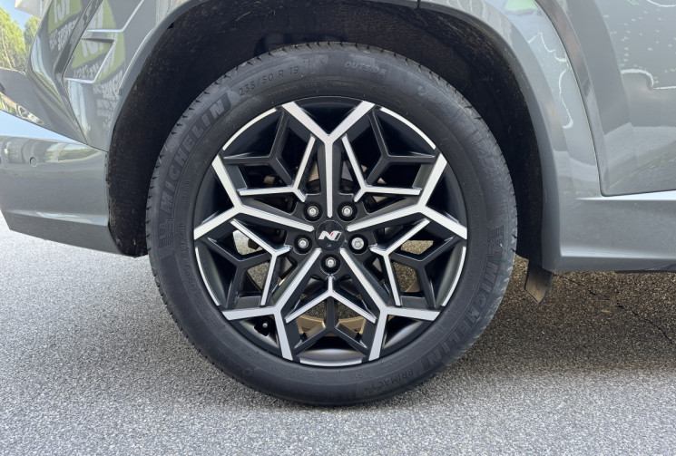 Hyundai Tucson N-Line Executive 1.6 TGDi 265 Plug-in Hybrid HTRAC 4WD / Toit ouvrant / Attelage