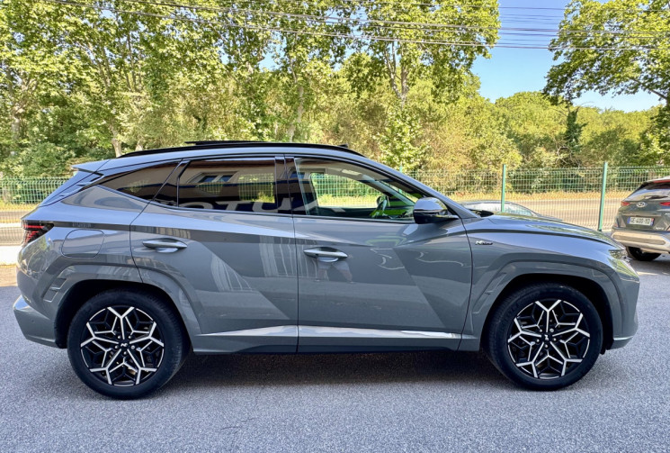 Hyundai Tucson N-Line Executive 1.6 TGDi 265 Plug-in Hybrid HTRAC 4WD / Toit ouvrant / Attelage