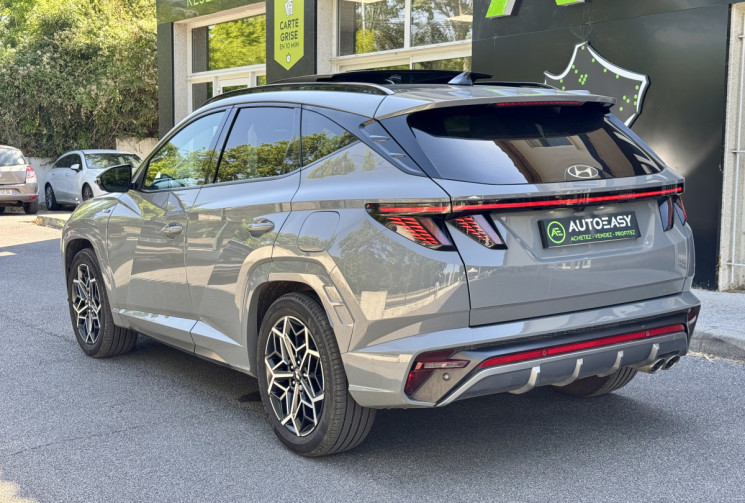 Hyundai Tucson N-Line Executive 1.6 TGDi 265 Plug-in Hybrid HTRAC 4WD / Toit ouvrant / Attelage