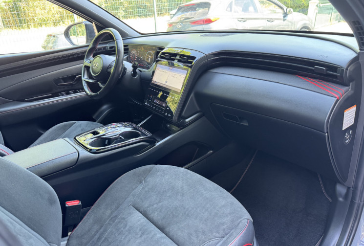 Hyundai Tucson N-Line Executive 1.6 TGDi 265 Plug-in Hybrid HTRAC 4WD / Toit ouvrant / Attelage