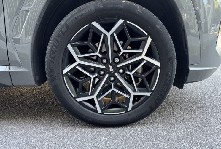 Hyundai Tucson N-Line Executive 1.6 TGDi 265 Plug-in Hybrid HTRAC 4WD / Toit ouvrant / Attelage