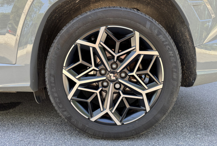Hyundai Tucson N-Line Executive 1.6 TGDi 265 Plug-in Hybrid HTRAC 4WD / Toit ouvrant / Attelage