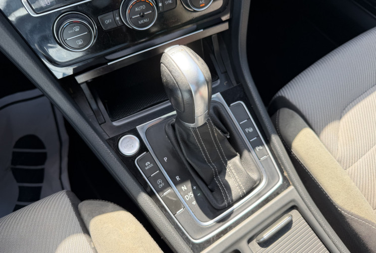 Volkswagen Golf VII 1.4 TSI 125 R LINE DSG7 / TOIT OUVRANT