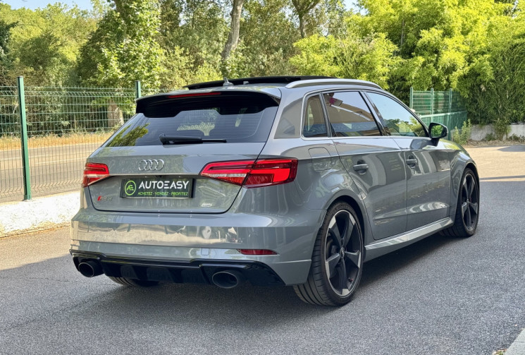 Audi RS3 SPORTBACK 8V2 DAZA 2.5 TFSi 400 Quattro S-Tronic / Toit ouvrant / B&O / Camera / Gris Nardo