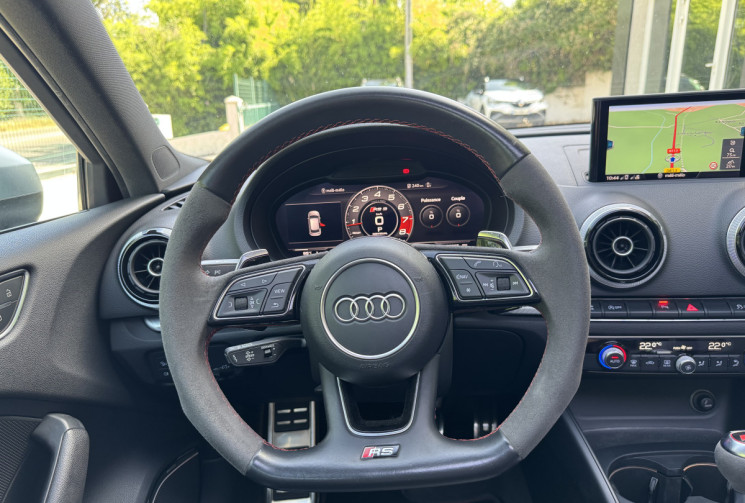 Audi RS3 SPORTBACK 8V2 DAZA 2.5 TFSi 400 Quattro S-Tronic / Toit ouvrant / B&O / Camera / Gris Nardo