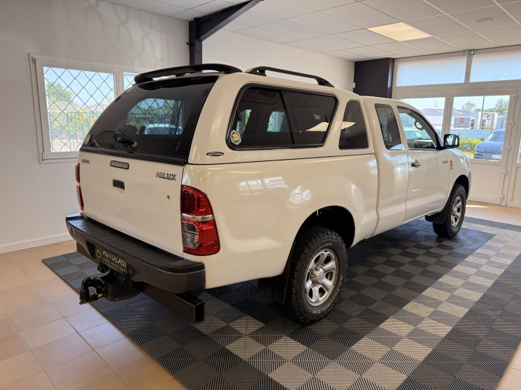 Toyota HILUX Phase 3 2.5 D-4D 16V DPF Xtra cabine Pickup 4WD 144 cv