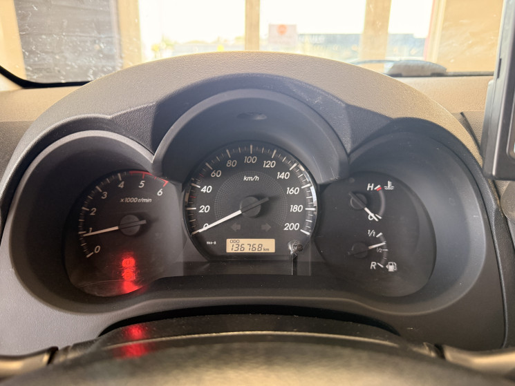 Toyota HILUX Phase 3 2.5 D-4D 16V DPF Xtra cabine Pickup 4WD 144 cv
