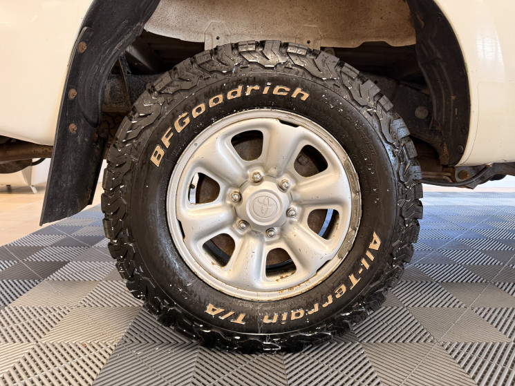 Toyota HILUX Phase 3 2.5 D-4D 16V DPF Xtra cabine Pickup 4WD 144 cv