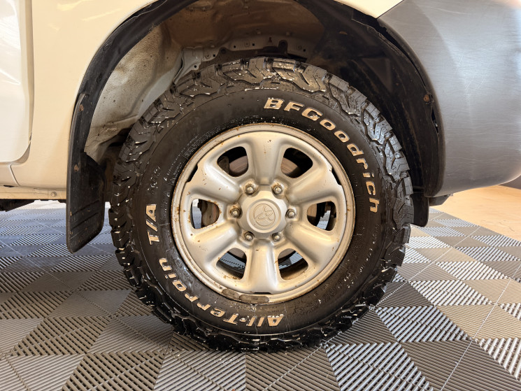 Toyota HILUX Phase 3 2.5 D-4D 16V DPF Xtra cabine Pickup 4WD 144 cv