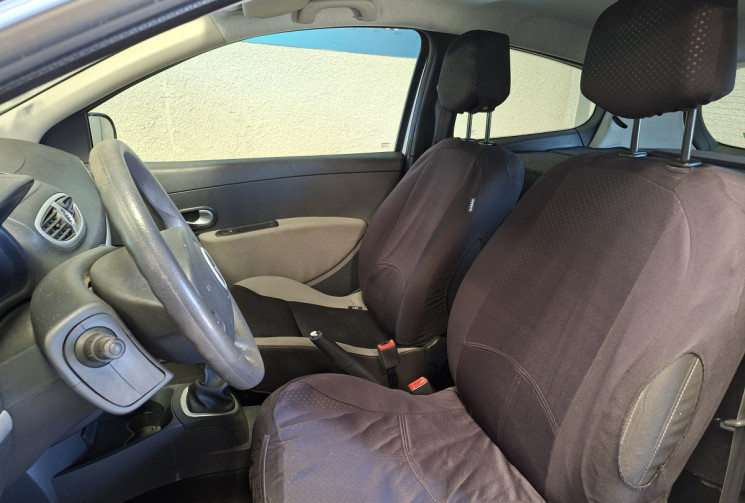Renault Clio III Société 1.5 DCI ECO 2 75 Phase 2 /ENTRETIEN ET DISTRIBUTION A JOUR