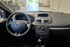 Renault Clio III Société 1.5 DCI ECO 2 75 Phase 2 /ENTRETIEN ET DISTRIBUTION A JOUR