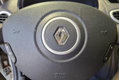 Renault Clio III Société 1.5 DCI ECO 2 75 Phase 2 /ENTRETIEN ET DISTRIBUTION A JOUR