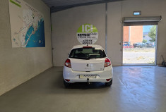 Renault Clio III Société 1.5 DCI ECO 2 75 Phase 2 /ENTRETIEN ET DISTRIBUTION A JOUR