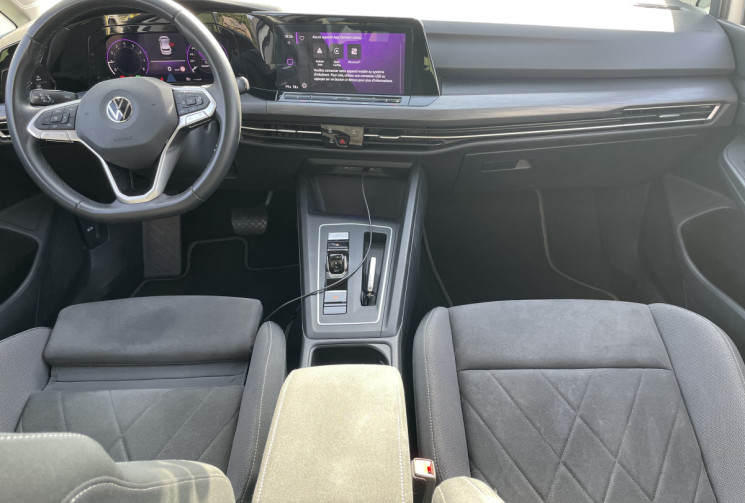 Volkswagen Golf VIII Phase 1 1.5 eTSI 150 ch DSG7 Style