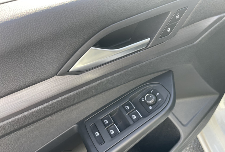 Volkswagen Golf VIII Phase 1 1.5 eTSI 150 ch DSG7 Style