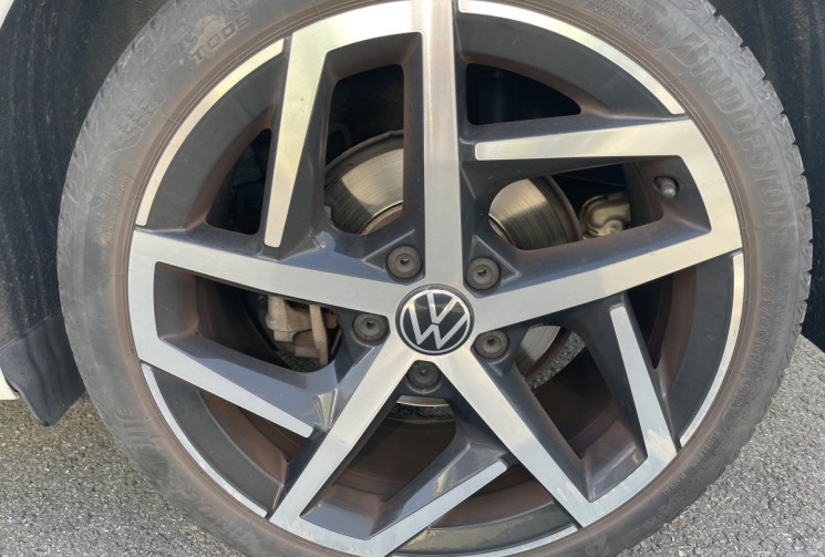 Volkswagen Golf VIII Phase 1 1.5 eTSI 150 ch DSG7 Style
