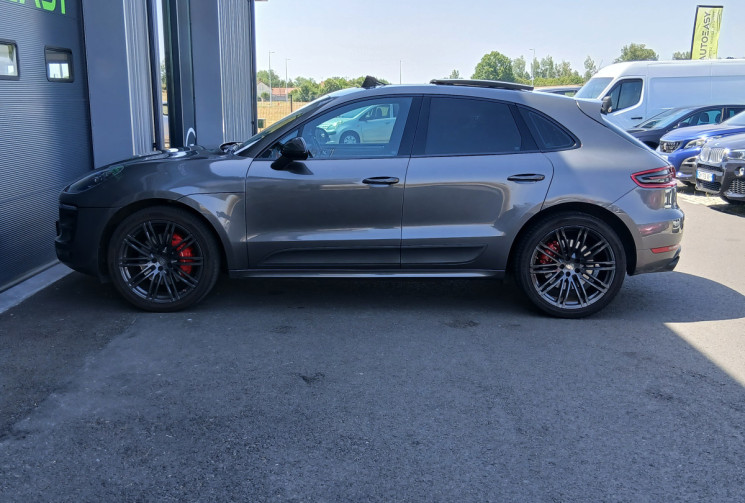 Porsche Macan Turbo 3.6 V6 Turbo AWD PDK 400 cv Pack CARBONE
