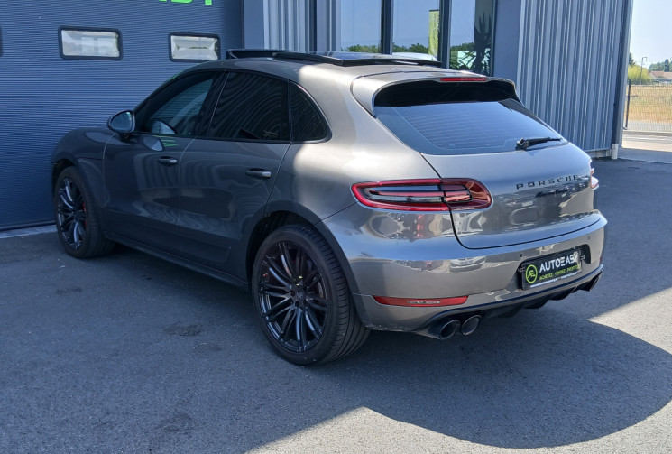 Porsche Macan Turbo 3.6 V6 Turbo AWD PDK 400 cv Pack CARBONE