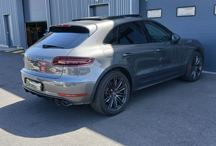 Porsche Macan Turbo 3.6 V6 Turbo AWD PDK 400 cv Pack CARBONE