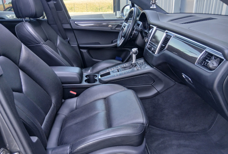 Porsche Macan Turbo 3.6 V6 Turbo AWD PDK 400 cv Pack CARBONE