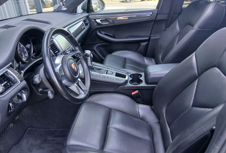 Porsche Macan Turbo 3.6 V6 Turbo AWD PDK 400 cv Pack CARBONE