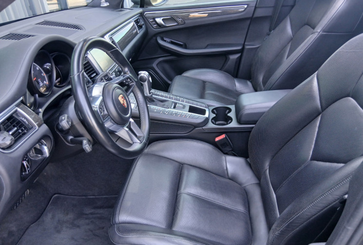 Porsche Macan Turbo 3.6 V6 Turbo AWD PDK 400 cv Pack CARBONE