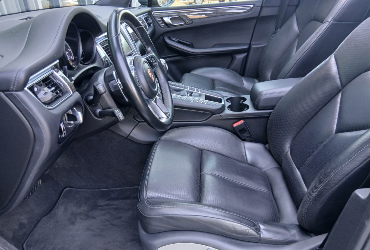 Porsche Macan Turbo 3.6 V6 Turbo AWD PDK 400 cv Pack CARBONE