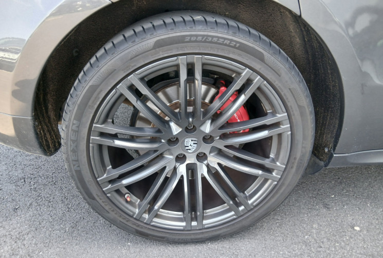 Porsche Macan Turbo 3.6 V6 Turbo AWD PDK 400 cv Pack CARBONE