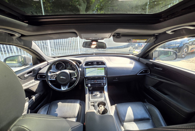 Jaguar XE 2.0D 180CH R-SPORT AWD BVA8 
