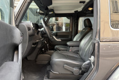 Jeep Wrangler 2.8 CRD 16V 4WD S&S 200 cv Boîte auto / SAHARA