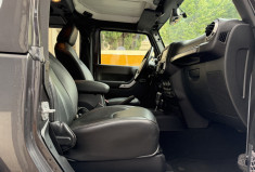 Jeep Wrangler 2.8 CRD 16V 4WD S&S 200 cv Boîte auto / SAHARA