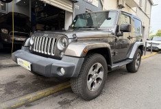 Jeep Wrangler 2.8 CRD 16V 4WD S&S 200 cv Boîte auto / SAHARA