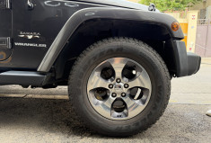 Jeep Wrangler 2.8 CRD 16V 4WD S&S 200 cv Boîte auto / SAHARA