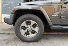 Jeep Wrangler 2.8 CRD 16V 4WD S&S 200 cv Boîte auto / SAHARA
