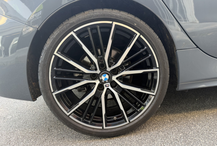BMW Série 1 118D 150 M Sport DCT7 / Toit ouvrant / Sièges Baquet / Tête haute / Palettes / TVA