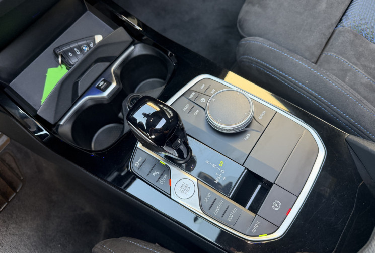 BMW Série 1 118D 150 M Sport DCT7 / Toit ouvrant / Sièges Baquet / Tête haute / Palettes / TVA