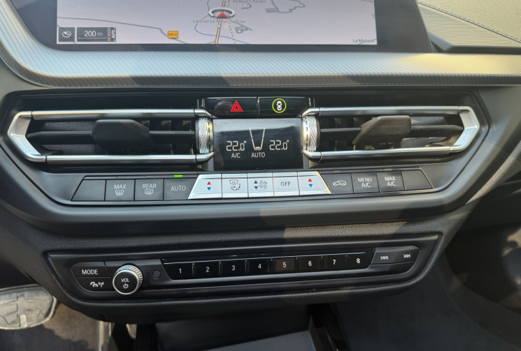 BMW Série 1 118D 150 M Sport DCT7 / Toit ouvrant / Sièges Baquet / Tête haute / Palettes / TVA