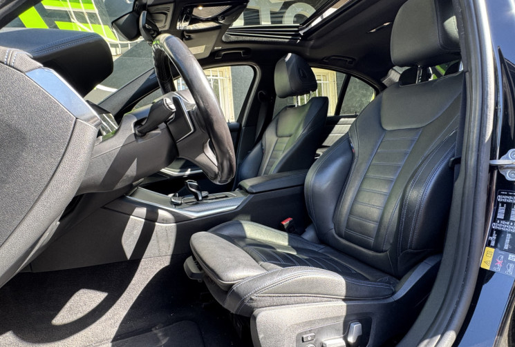 BMW Série 3 M Sport 330e xDrive 2.0 292 Plug in Hybrid Steptronic8 / Full Options / Entretien BMW