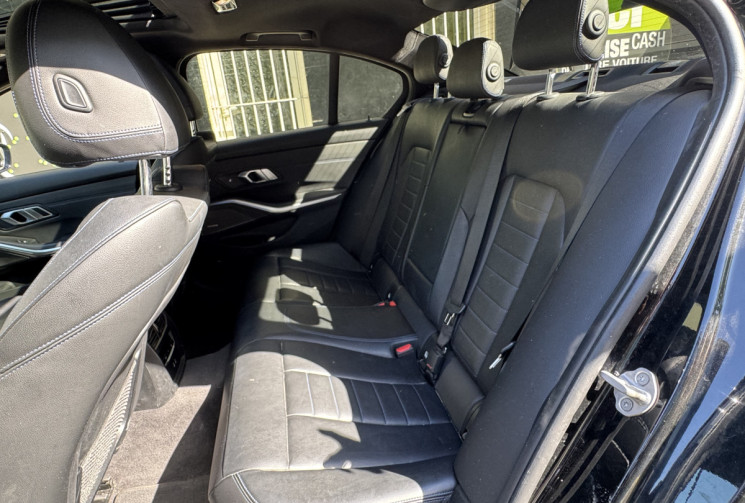 BMW Série 3 M Sport 330e xDrive 2.0 292 Plug in Hybrid Steptronic8 / Full Options / Entretien BMW