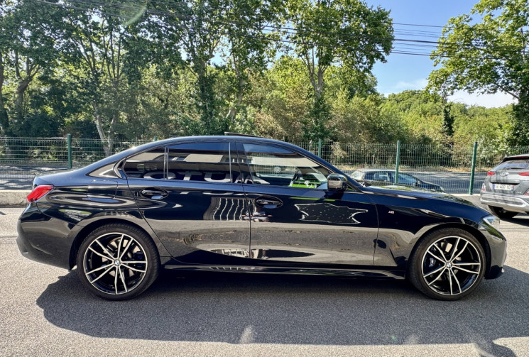BMW Série 3 M Sport 330e xDrive 2.0 292 Plug in Hybrid Steptronic8 / Full Options / Entretien BMW