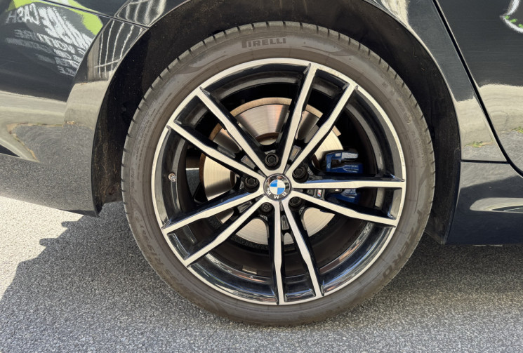 BMW Série 3 M Sport 330e xDrive 2.0 292 Plug in Hybrid Steptronic8 / Full Options / Entretien BMW