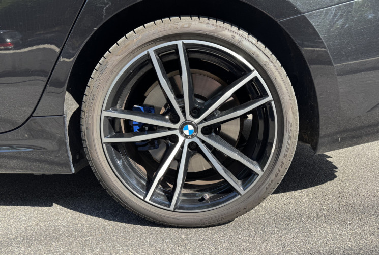 BMW Série 3 M Sport 330e xDrive 2.0 292 Plug in Hybrid Steptronic8 / Full Options / Entretien BMW