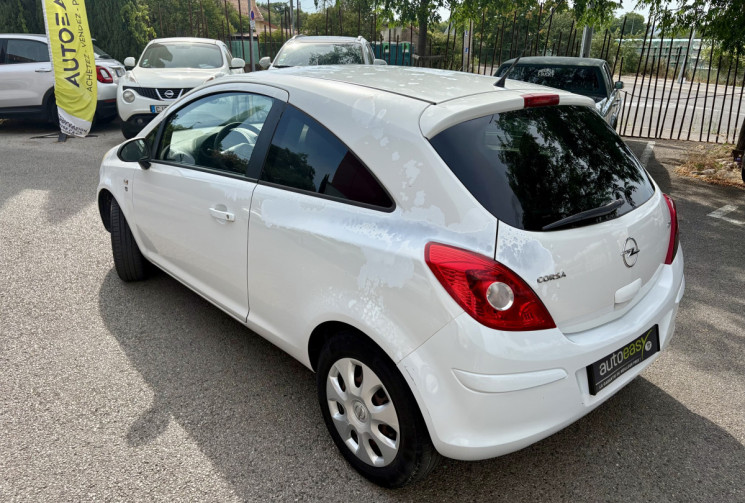 Opel Corsa 1.3 CDTI 75cv Édition 111 / 1ere main / Clim / Révisée / Diesel petit prix 