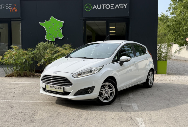Ford Fiesta 1.5 TDCI 75 Titanium 5 Portes  / 2ème Main / Climatisation 