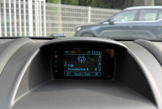 Ford Fiesta 1.5 TDCI 75 Titanium 5 Portes  / 2ème Main / Climatisation 