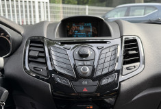 Ford Fiesta 1.5 TDCI 75 Titanium 5 Portes  / 2ème Main / Climatisation 
