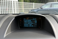 Ford Fiesta 1.5 TDCI 75 Titanium 5 Portes  / 2ème Main / Climatisation 
