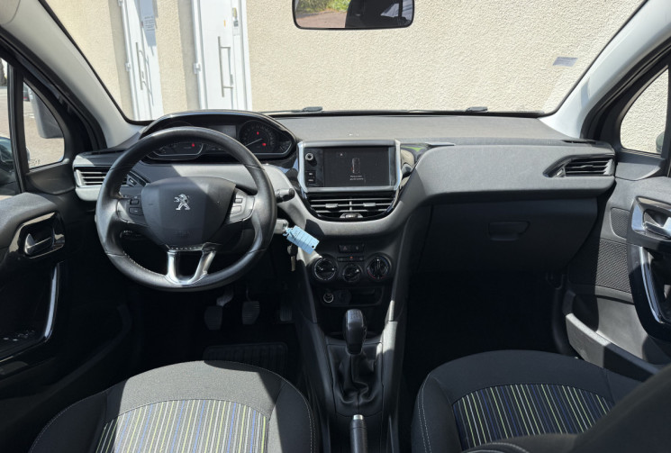 Peugeot 208 Phase 2 5 Portes 1.2 VTi 82 cv URBAN SOUL